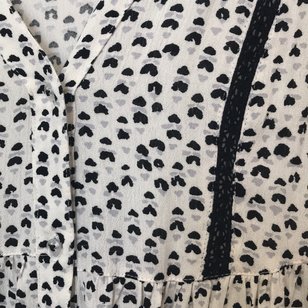 Patterned Shift Dress - Picture 3 of 3